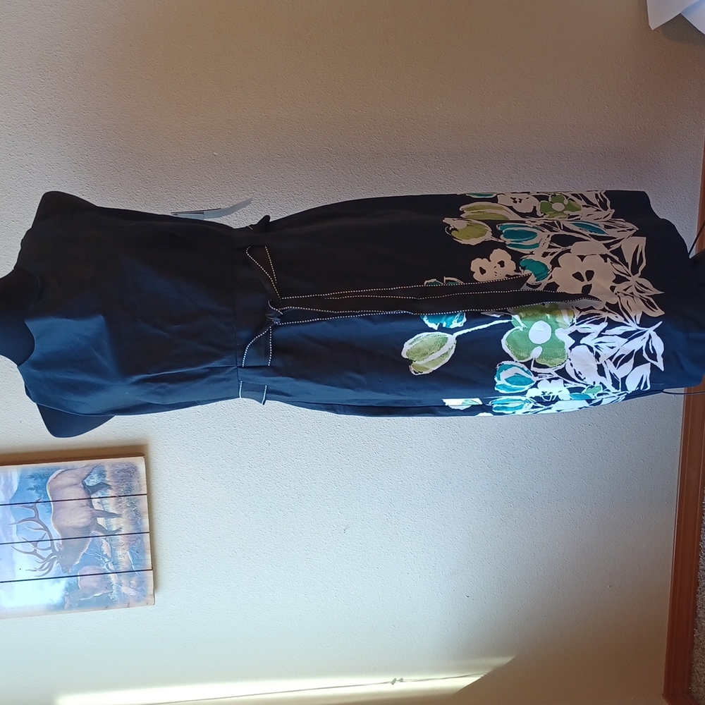 Basic cut with floral design